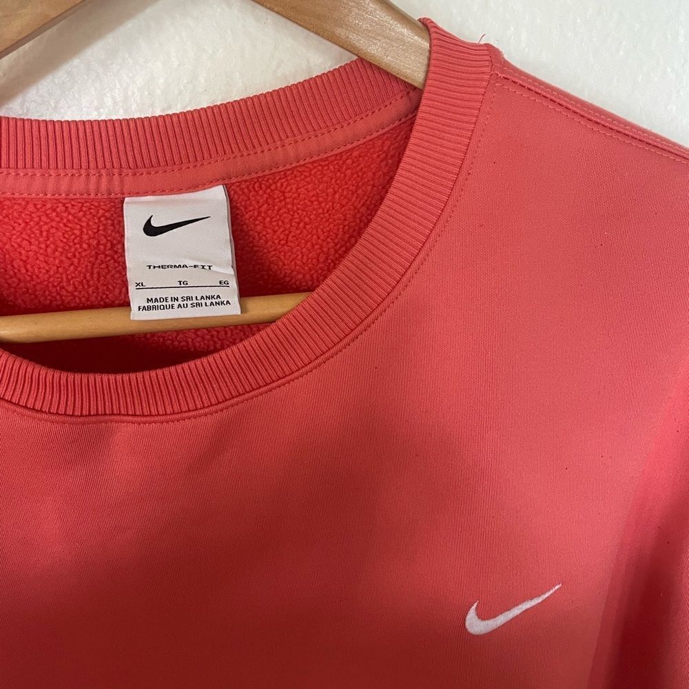 Nike pull over hoodie - Picture 6 of 6
